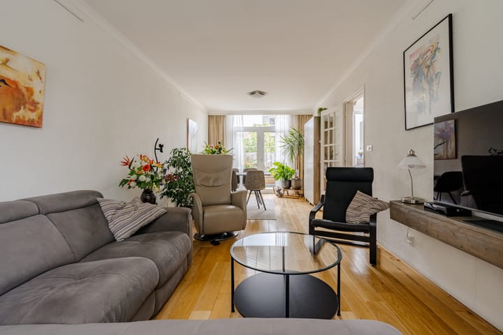 Photo 13 of Van Kinsbergenplein 45