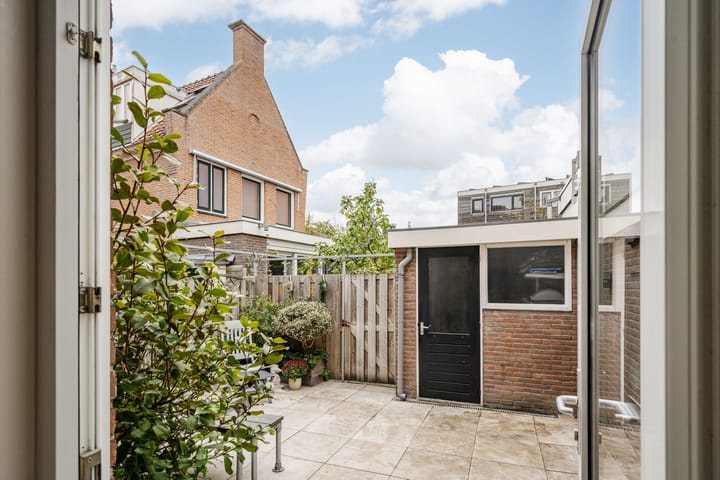 Photo 22 of Van Kinsbergenplein 45