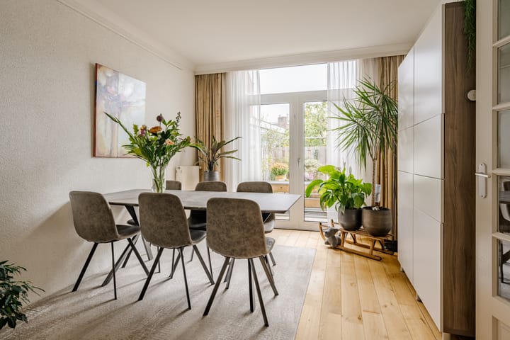 Photo 15 of Van Kinsbergenplein 45