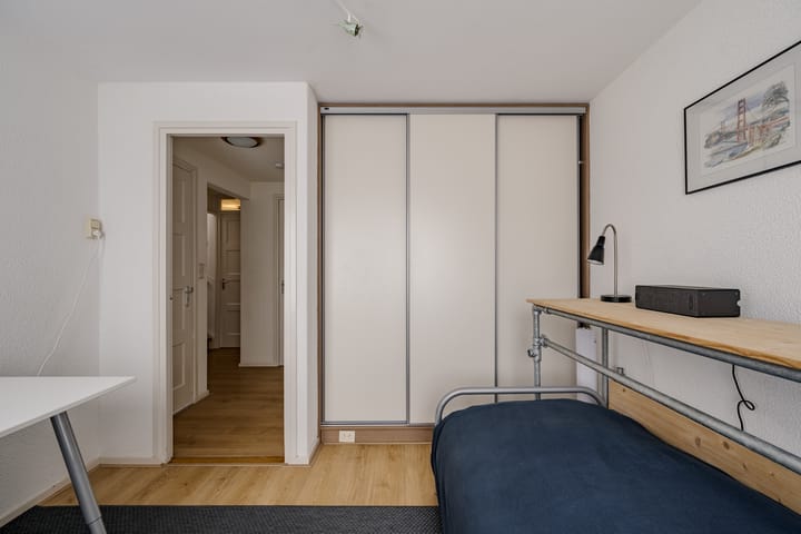 Photo 42 of Van Kinsbergenplein 45