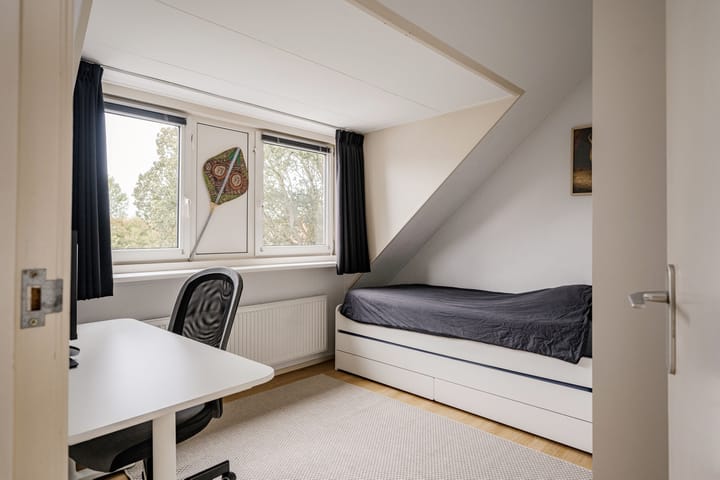 Photo 44 of Van Kinsbergenplein 45