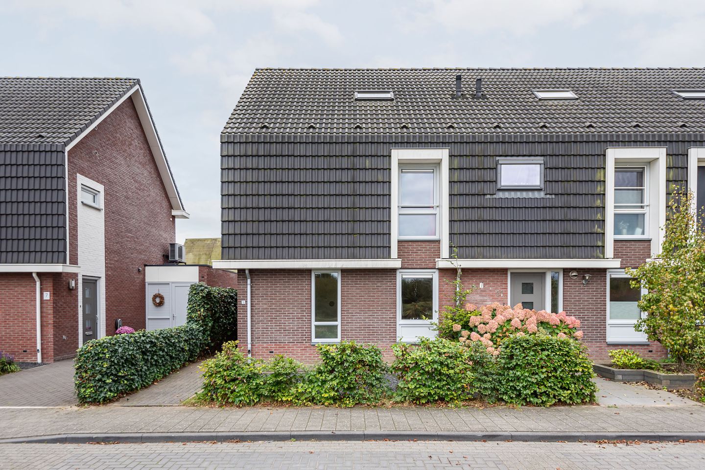 Photo 4 of Wilgenstraat 9