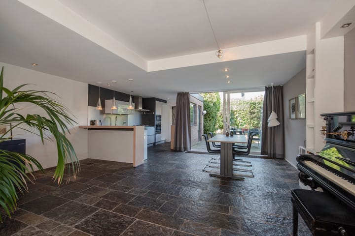 Foto 7 van Sir Winston Churchillln 406