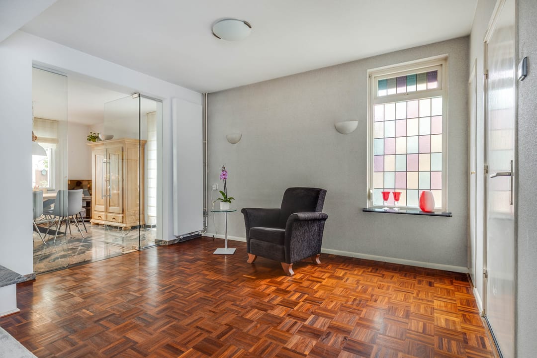 Photo 11 of Beethovenstraat 12