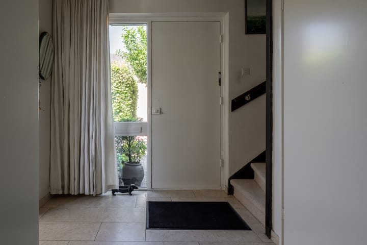 Foto 2 van Elzenlaan 2