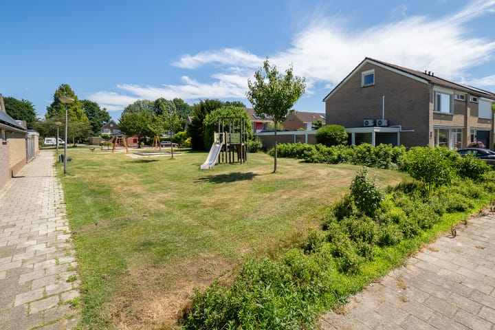 Foto 35 van Elzenlaan 2