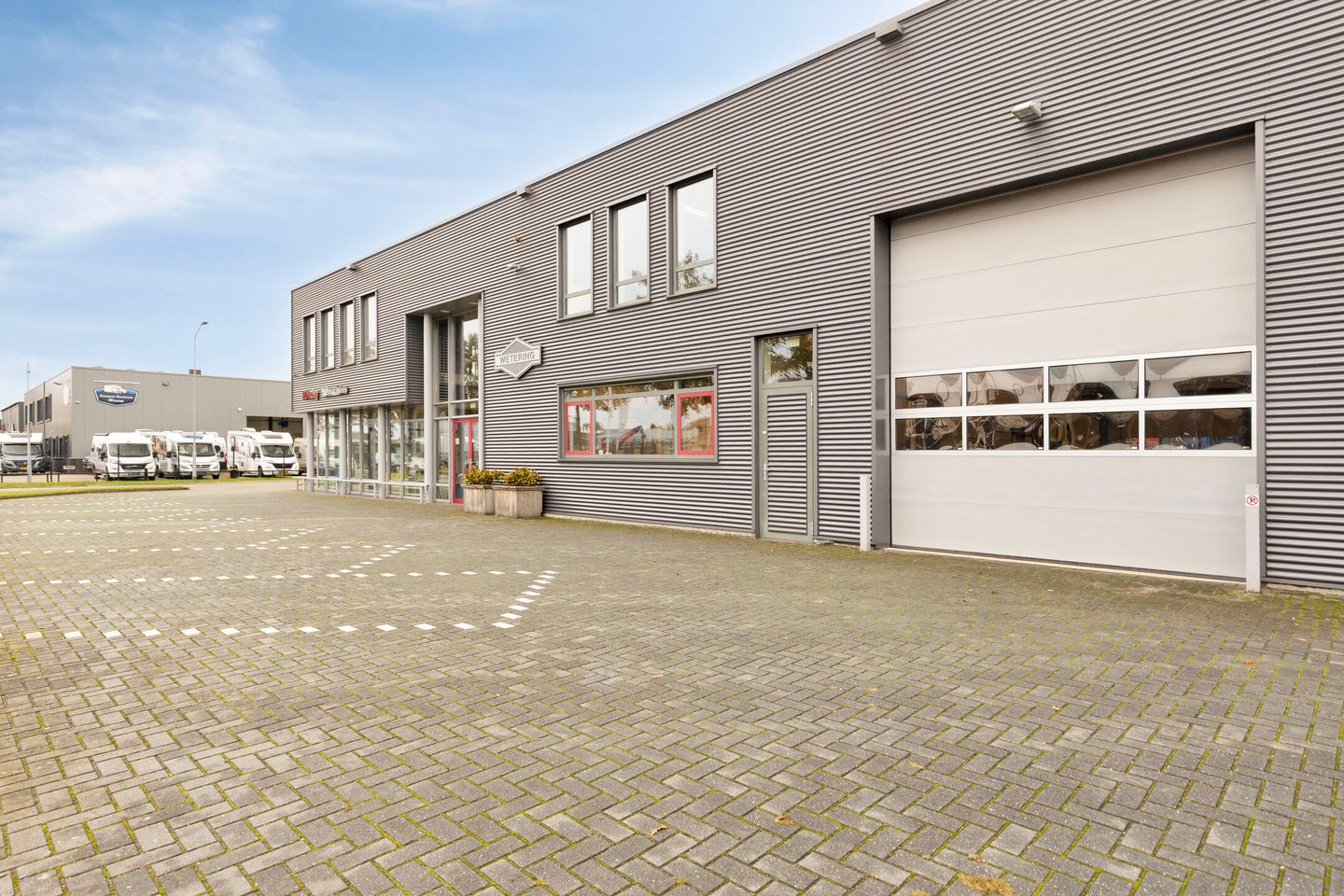 View photo 3 of Rondweg 34