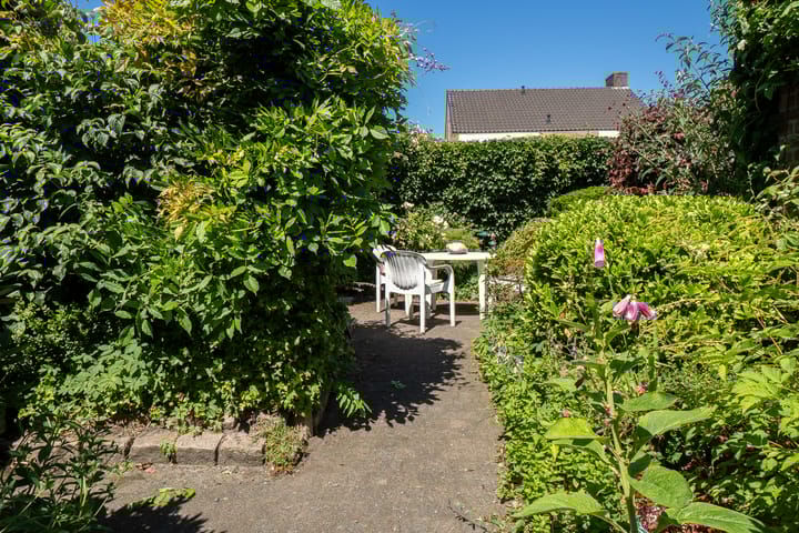 Foto 28 van Elzenlaan 2