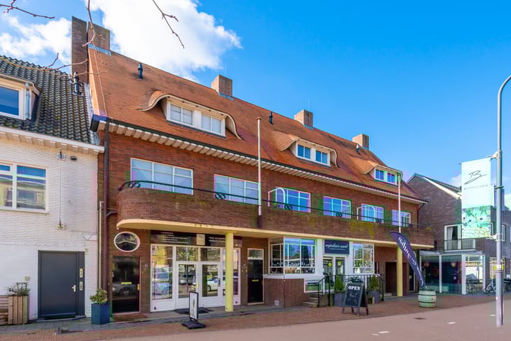 Foto 1 van Julianalaan 4-A