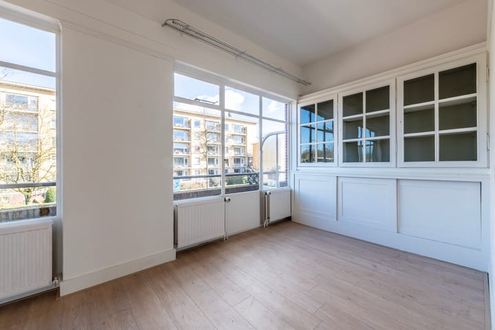 Foto 8 van Julianalaan 4-A