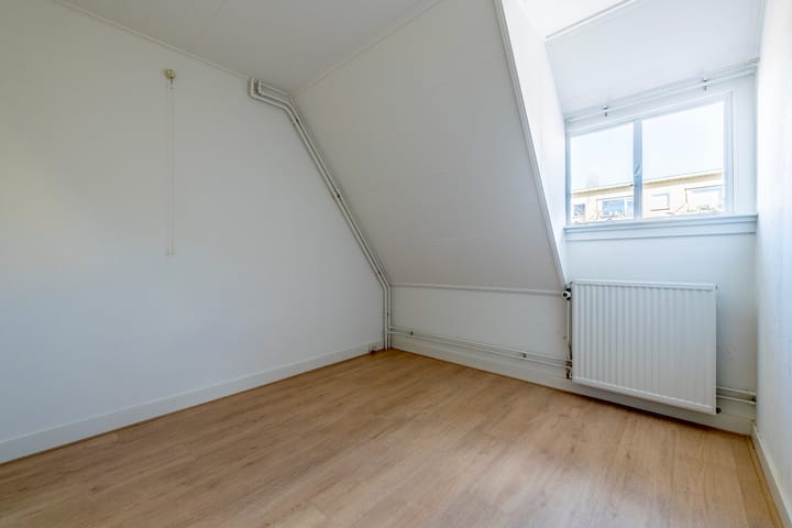 Foto 22 van Julianalaan 4-A