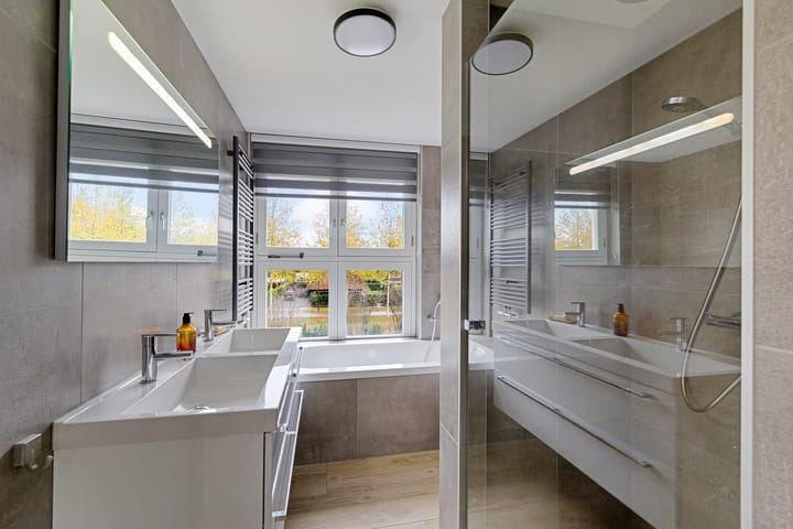 Photo 4 of Burggraaf 13