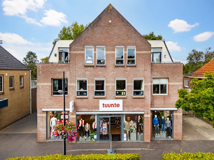 Photo 6 of Stuijvenburchstraat 40-A