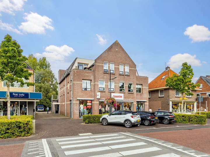 Photo 7 of Stuijvenburchstraat 40-A