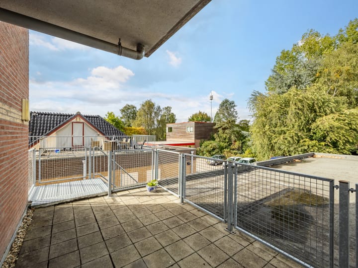 Photo 23 of Stuijvenburchstraat 40-A