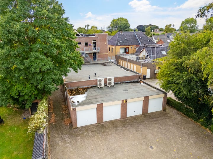 Photo 25 of Stuijvenburchstraat 40-A