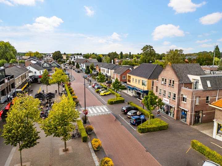 Photo 26 of Stuijvenburchstraat 40-A