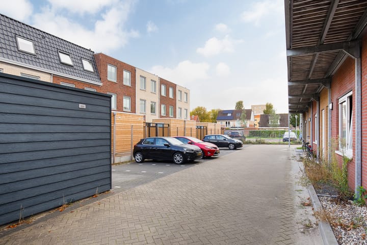 Foto 20 van Hoofdweg 678-A