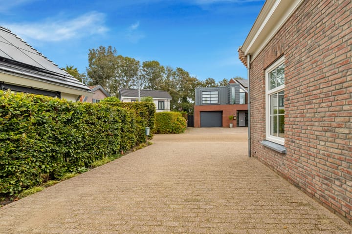 Photo 49 of Hogeweg 117