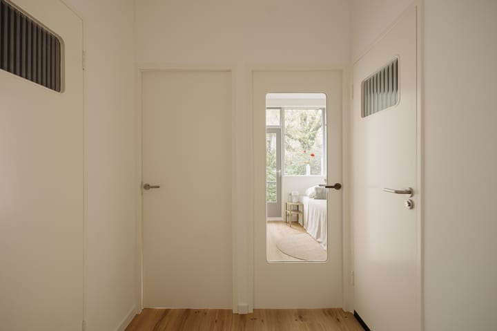 Photo 21 of Montferlandstraat 4-H