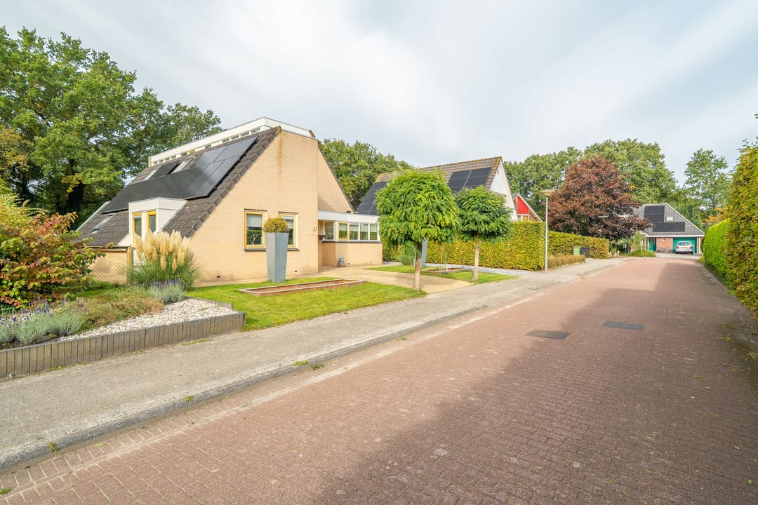 Foto 8 van Zwanebloem 23