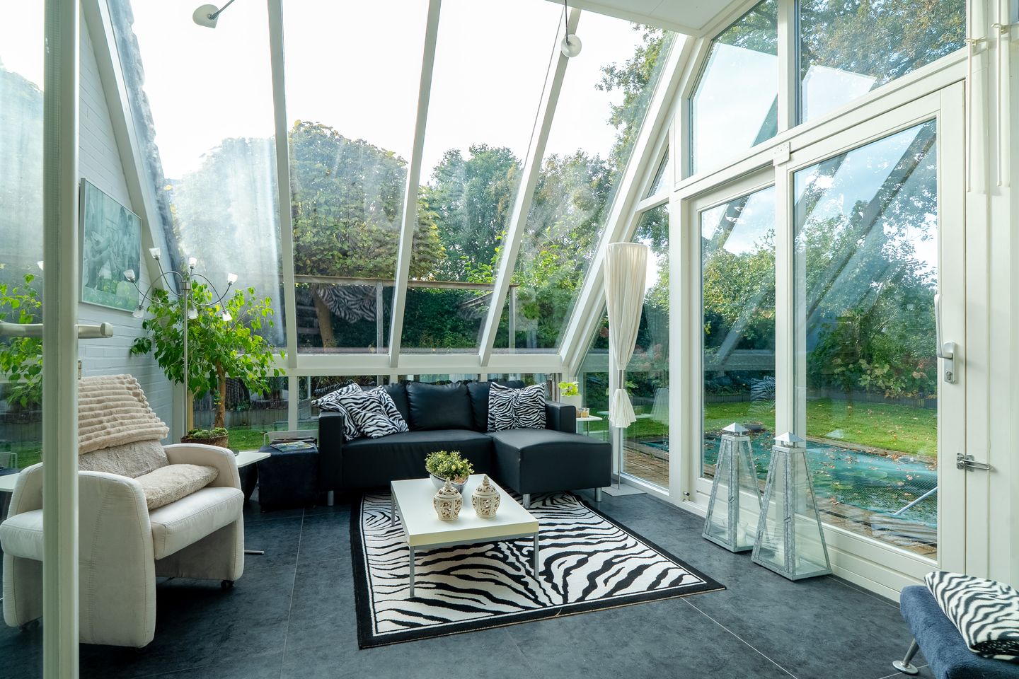 Foto 19 van Zwanebloem 23