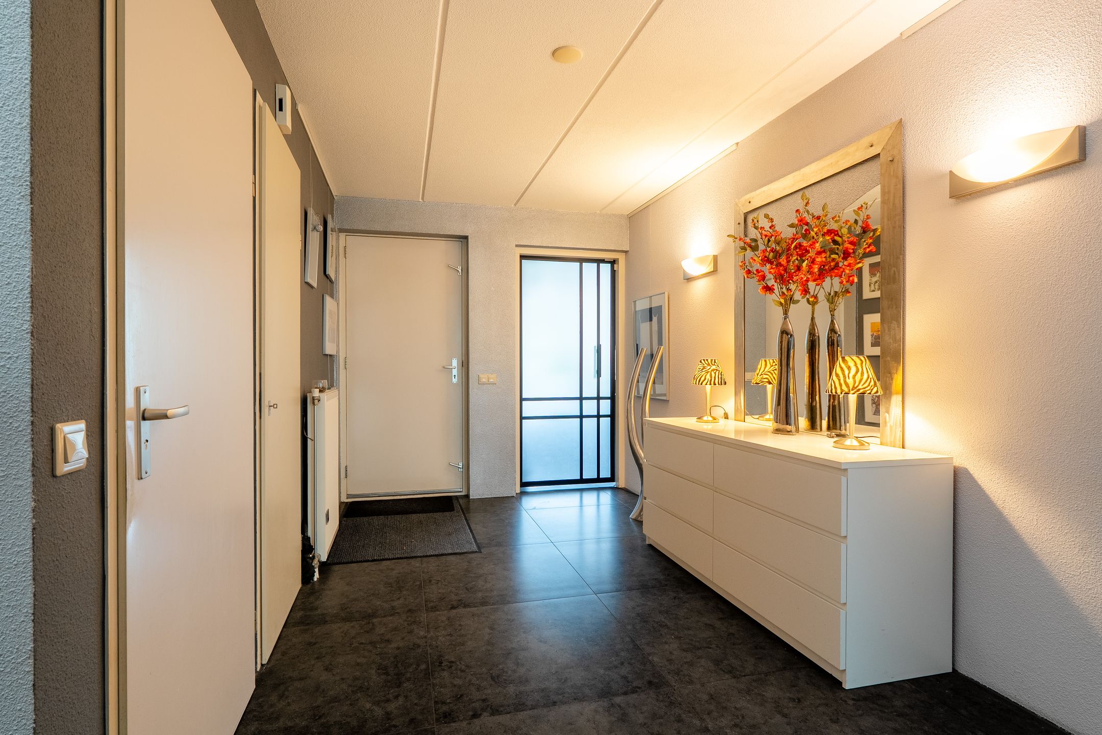 Foto 30 van Zwanebloem 23