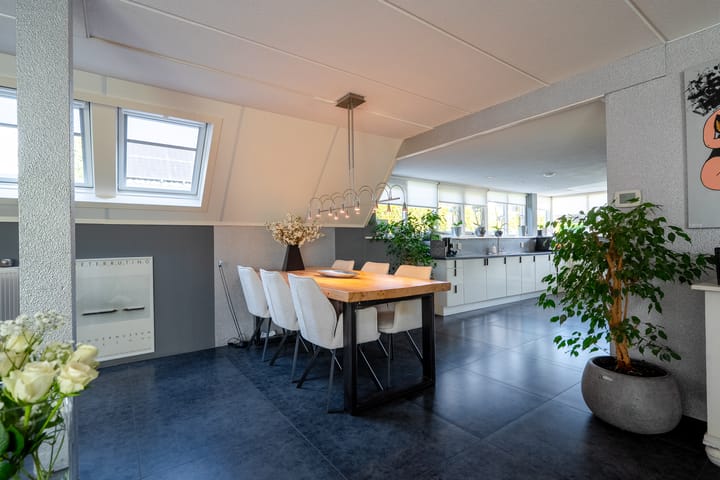 Foto 22 van Zwanebloem 23