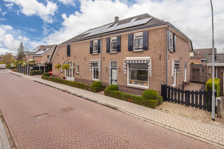 Dorpsstraat 23 A