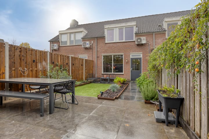 Foto 2 van Monseigneur Dubbelmanstraat 4