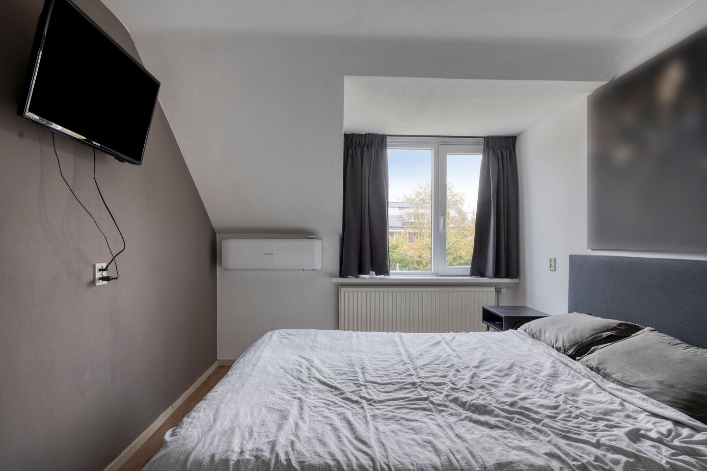 Photo 19 of Monseigneur Dubbelmanstraat 4