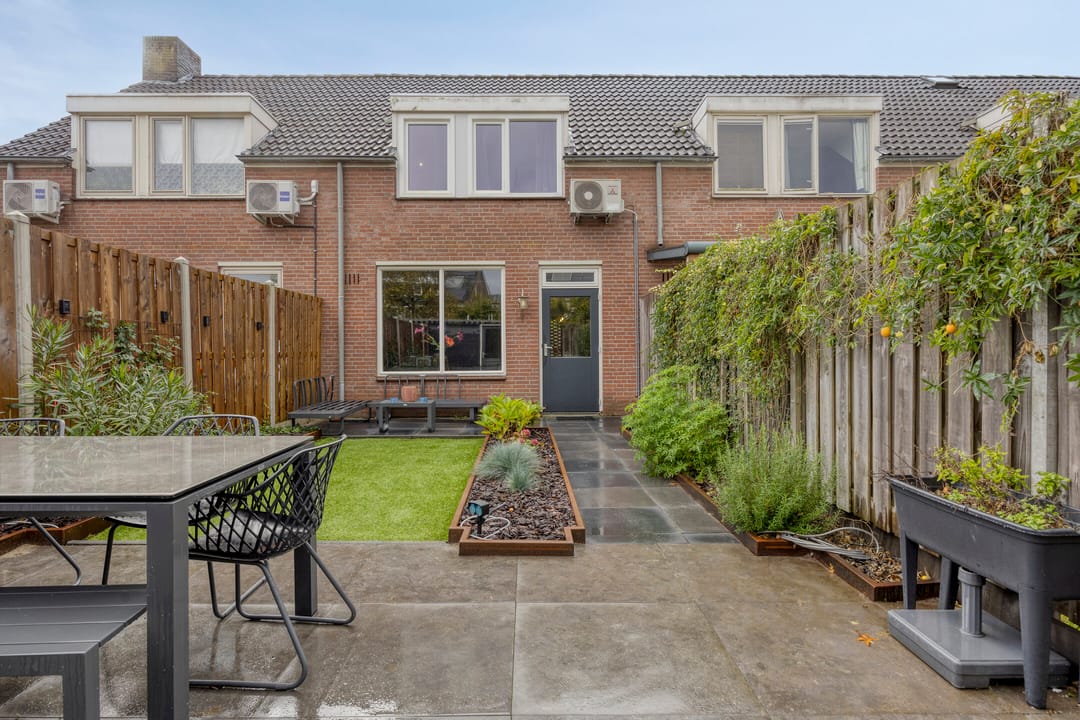 Photo 28 of Monseigneur Dubbelmanstraat 4