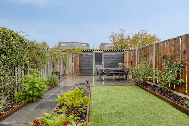 Photo 29 of Monseigneur Dubbelmanstraat 4