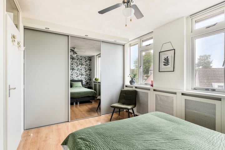 Foto 10 van Korenbloemstraat 66