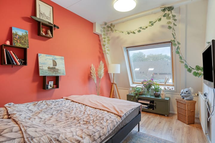 Foto 13 van Korenbloemstraat 66