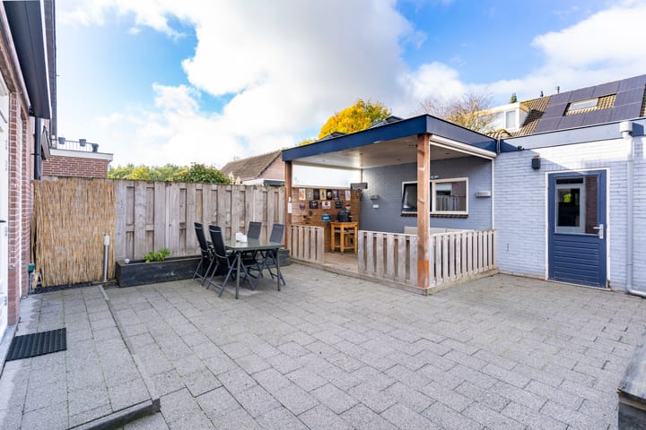 Photo 14 of Tabaksland 56