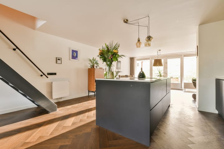 Foto 16 van KNSM-laan 763