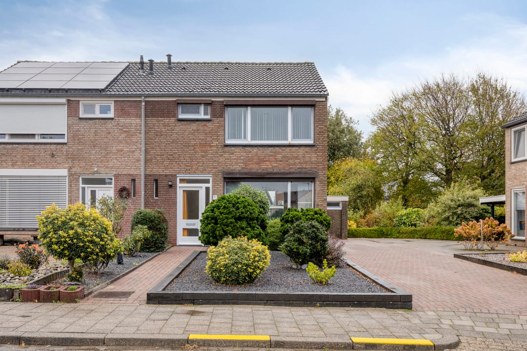 Foto 1 van Burg. Bogmanstraat 10