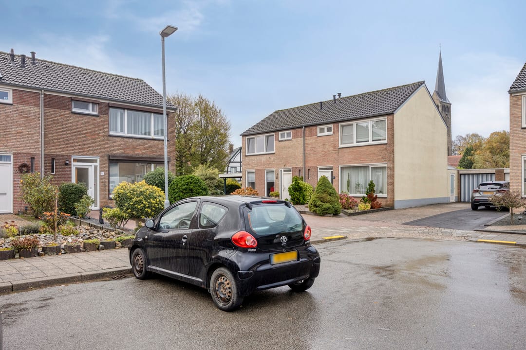 Foto 2 van Burg. Bogmanstraat 10