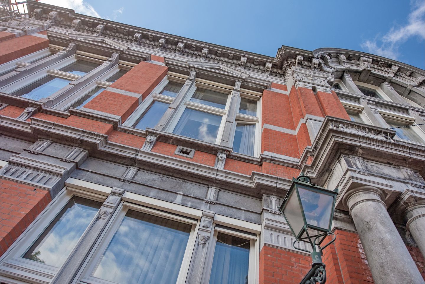 Bekijk foto 3 van Buitenom 18