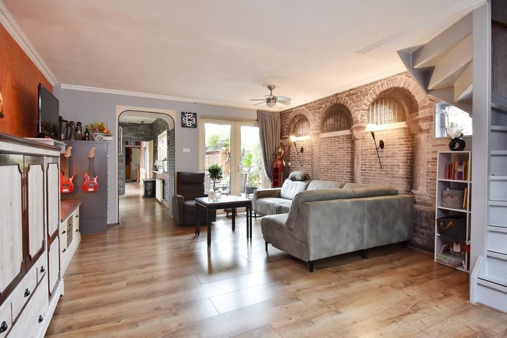 Photo 10 of Bonfut 12