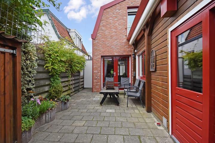 Photo 22 of Bonfut 12