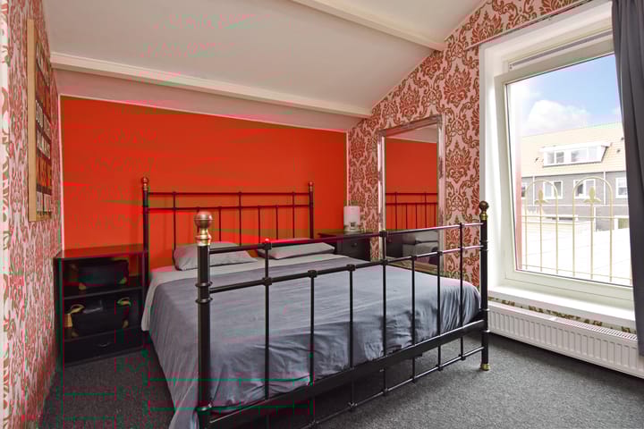 Photo 25 of Bonfut 12