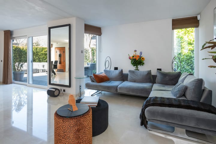 Foto 3 van Dolfijnpark 10