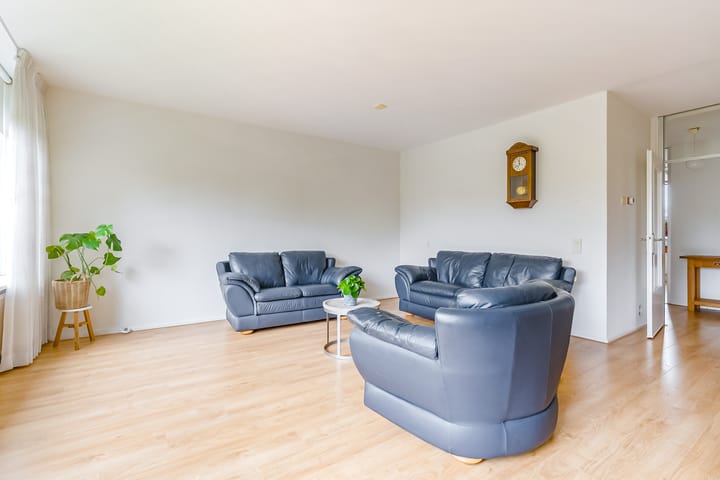 Foto 19 van Veenbesstraat 50