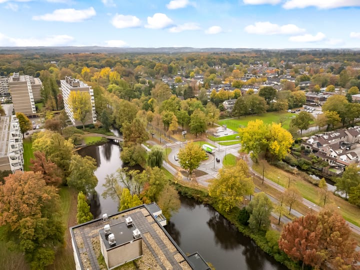 Foto 42 van Veenbesstraat 50