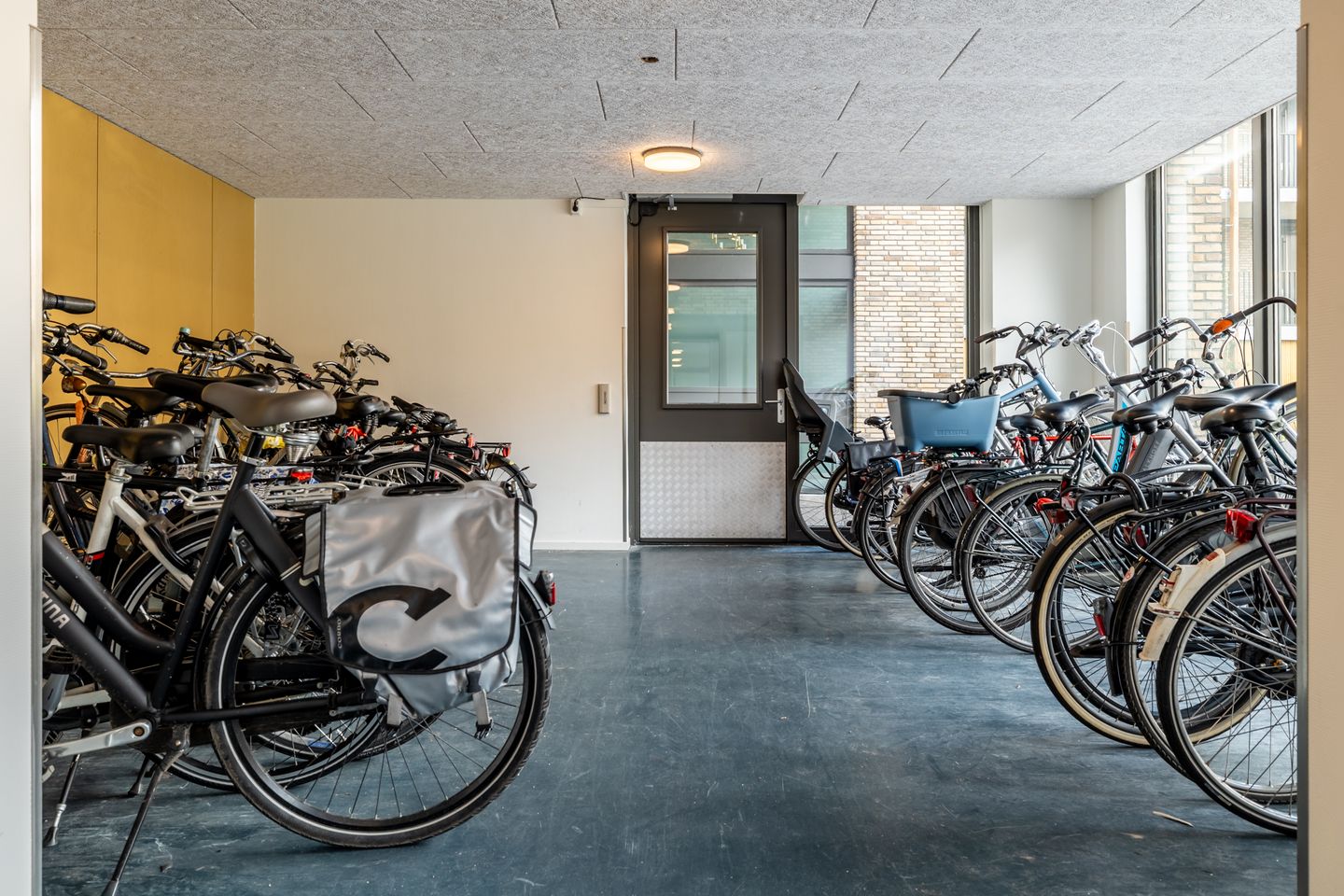 Foto 40 van Aida de Mirandaplein 69