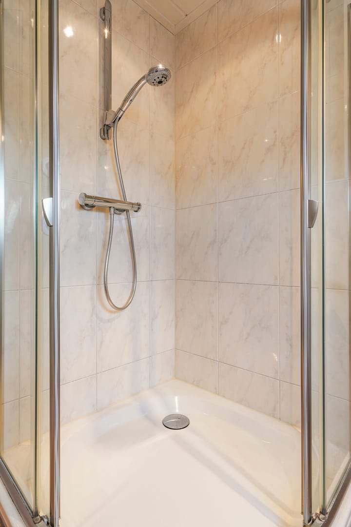 Photo 29 of Kamille 10