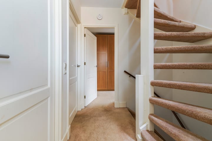 Photo 32 of Kamille 10