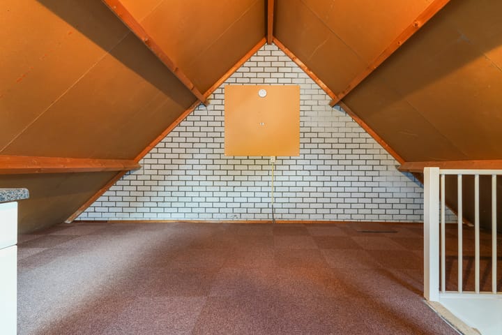 Photo 34 of Kamille 10